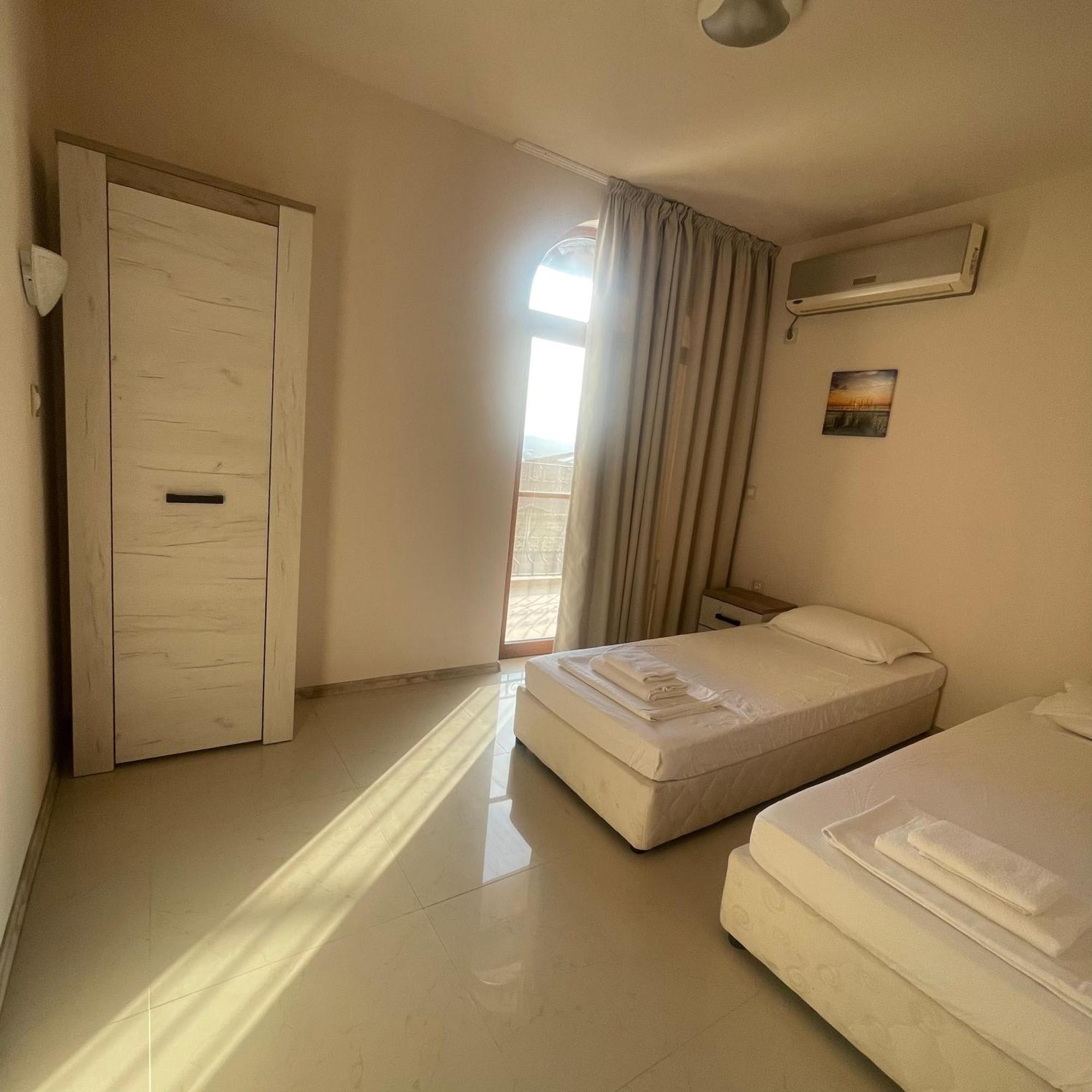 Private Apartment With Sea View Созополь Екстер'єр фото