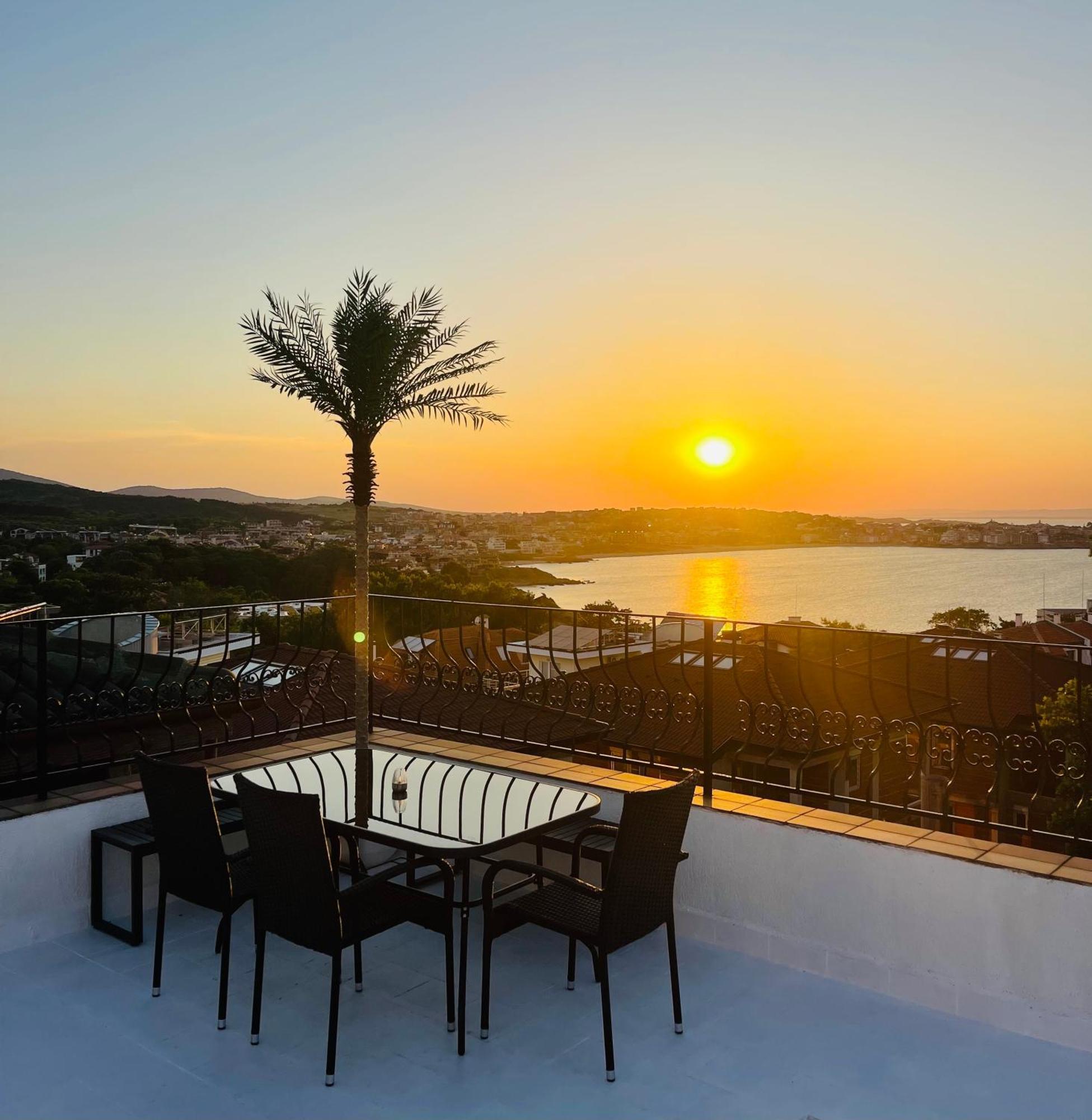 Private Apartment With Sea View Созополь Екстер'єр фото