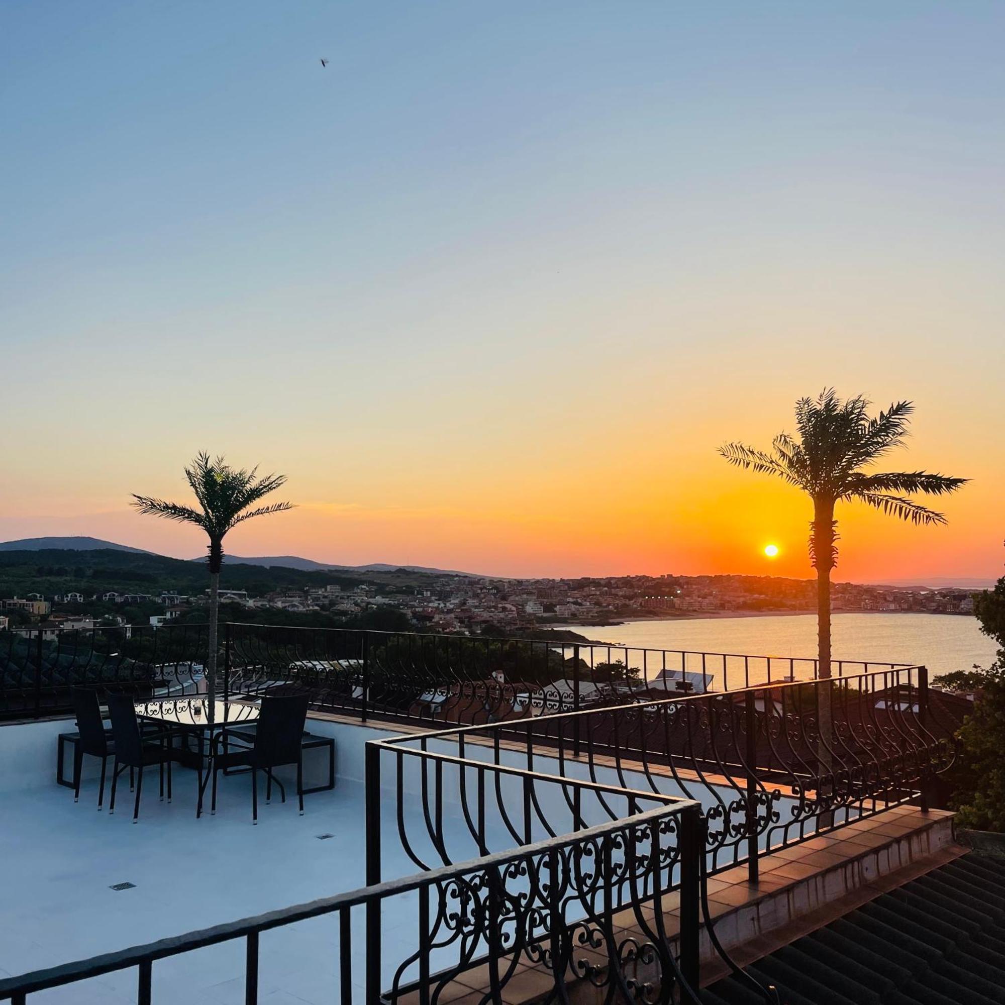 Private Apartment With Sea View Созополь Екстер'єр фото